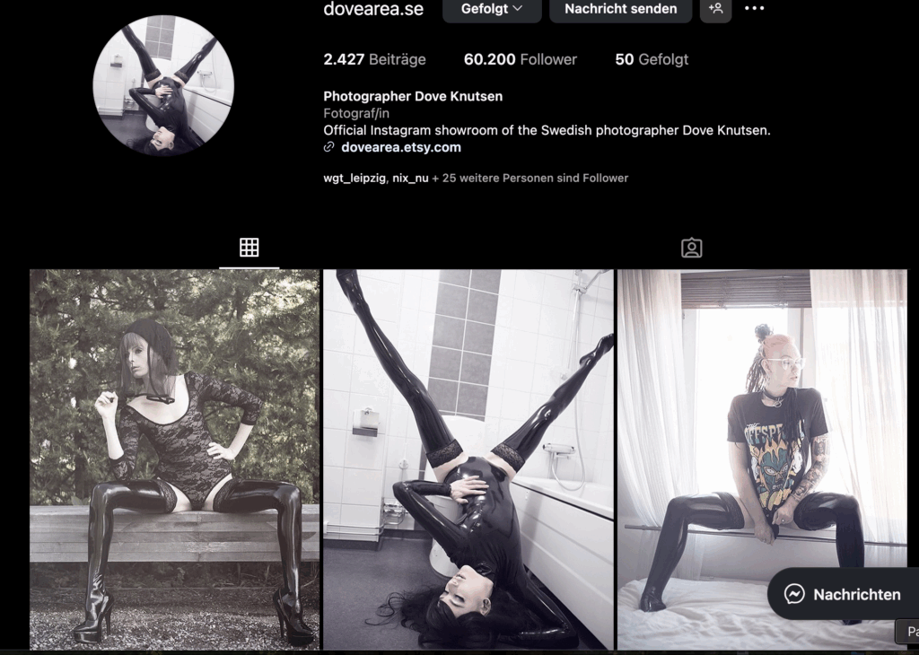 Bildschirmfoto Instagramseite von dovearea.se mit drei Fotomodellen, die unsere Latextstrümpfe tragen