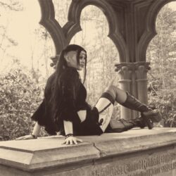 Shooting 2004, Model: Fee, Location. Südfriedhof Leipzig / Germany Fotomodell Fee in stockings at a graveyard