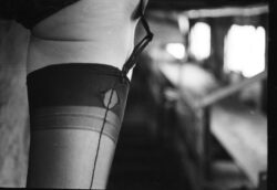 Stockings welt, Eleganti ff seamed nylons, Location: Mine Edderitz / Saxony-Anhalt Shooting no. 1, black ff seamed stockings